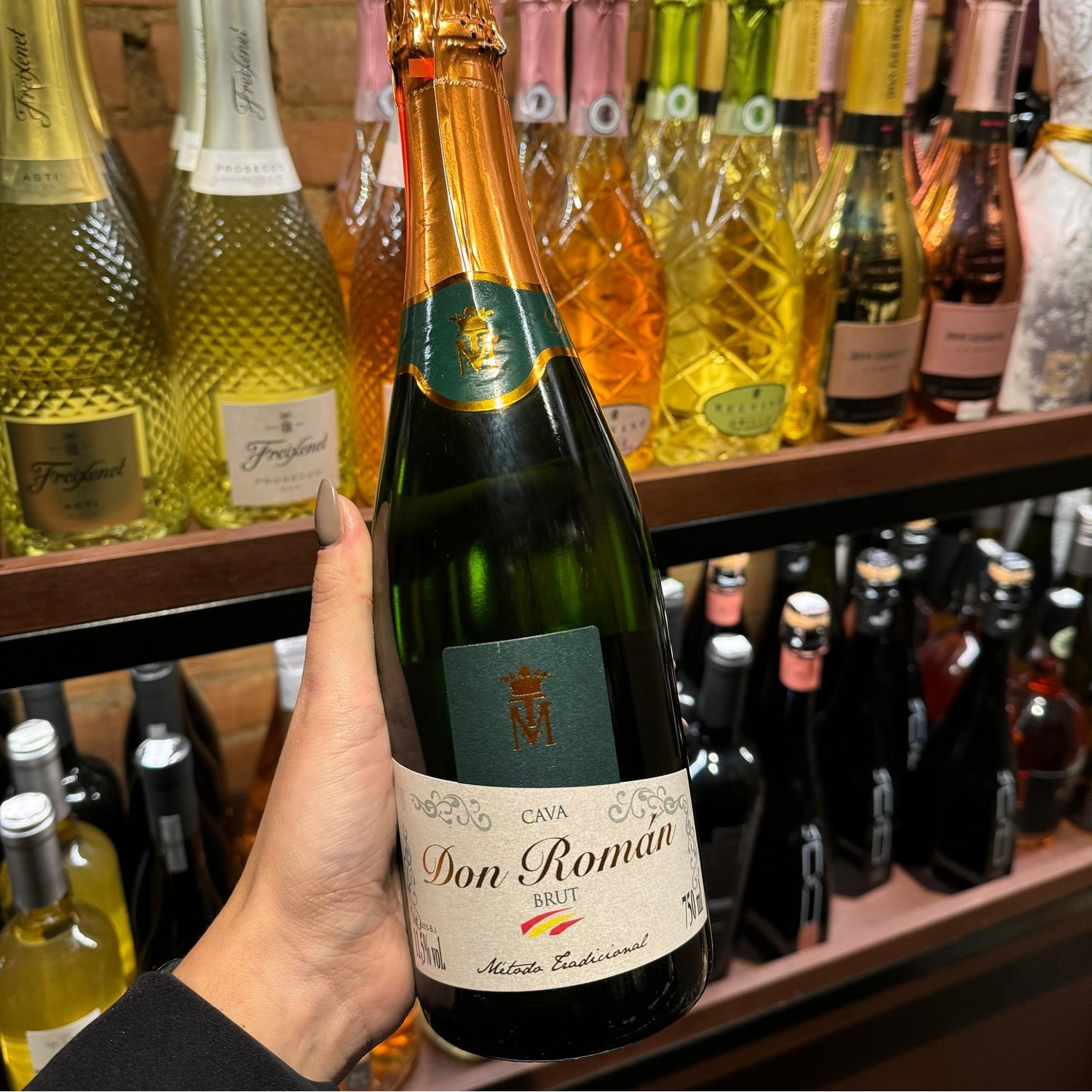 Cava Espanhola Don Roman Brut 750ml foto 2